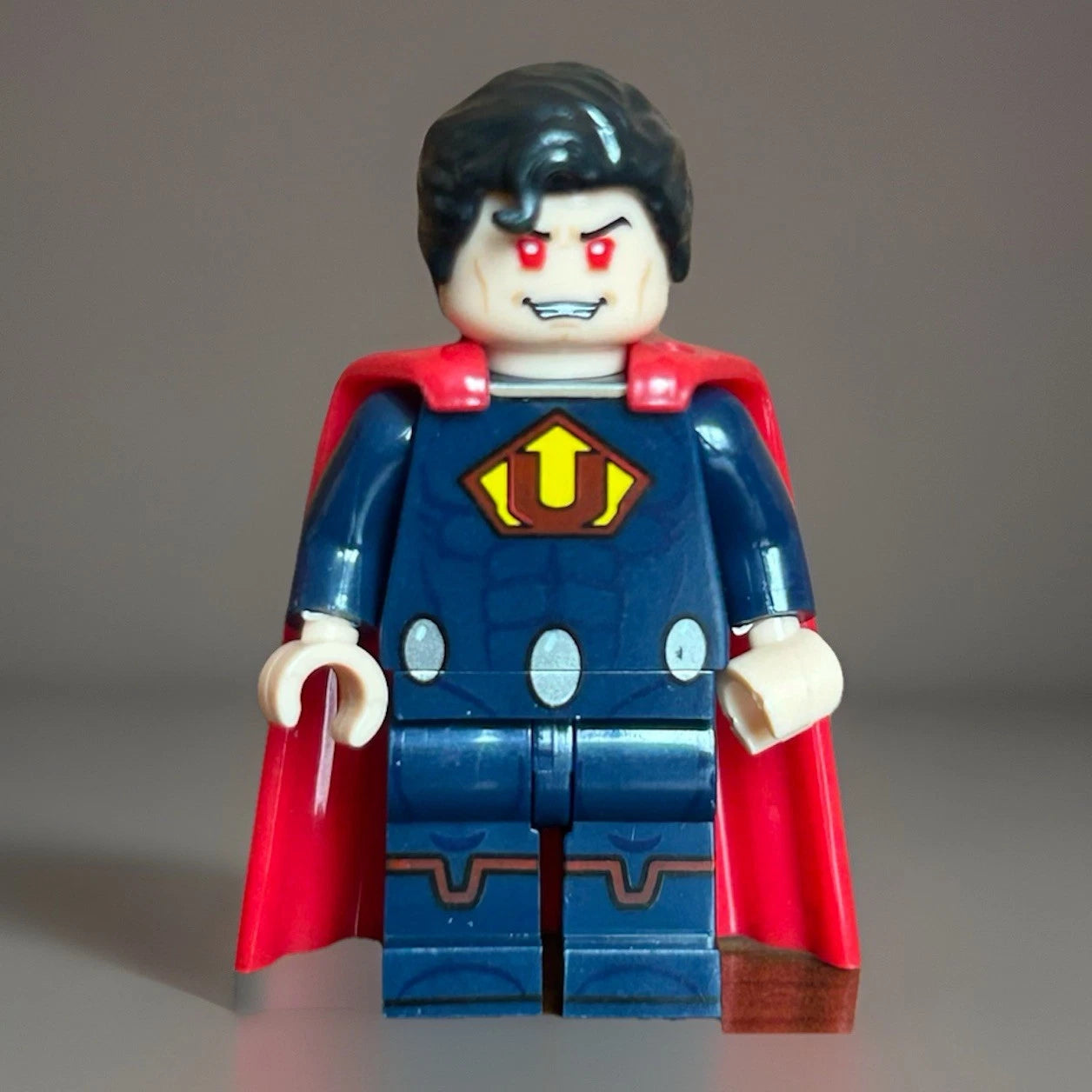 #0194 - Ultraman (Superman)