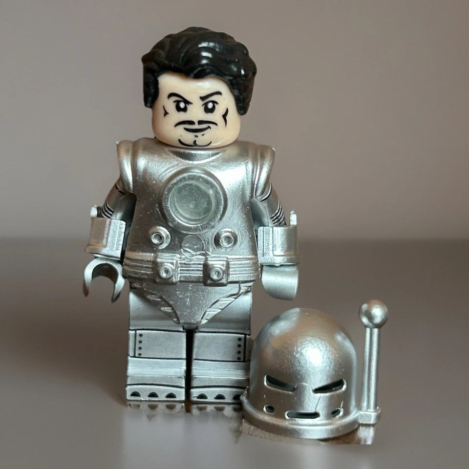#0082 - Iron Man (MK-1 - Silver Suit)