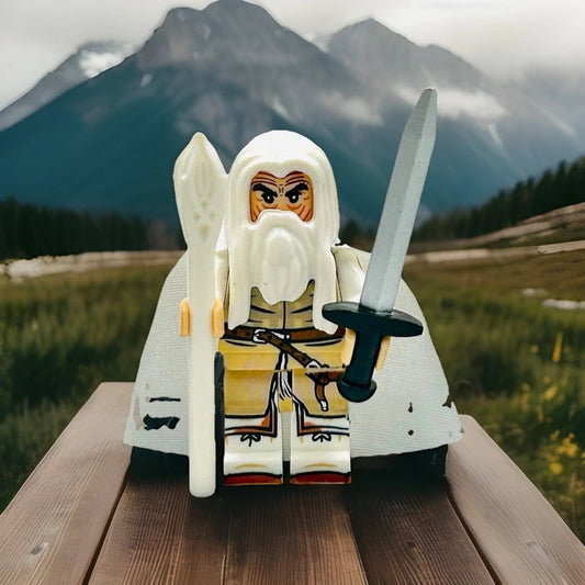 #0398 - Gandolf (Tan / White)