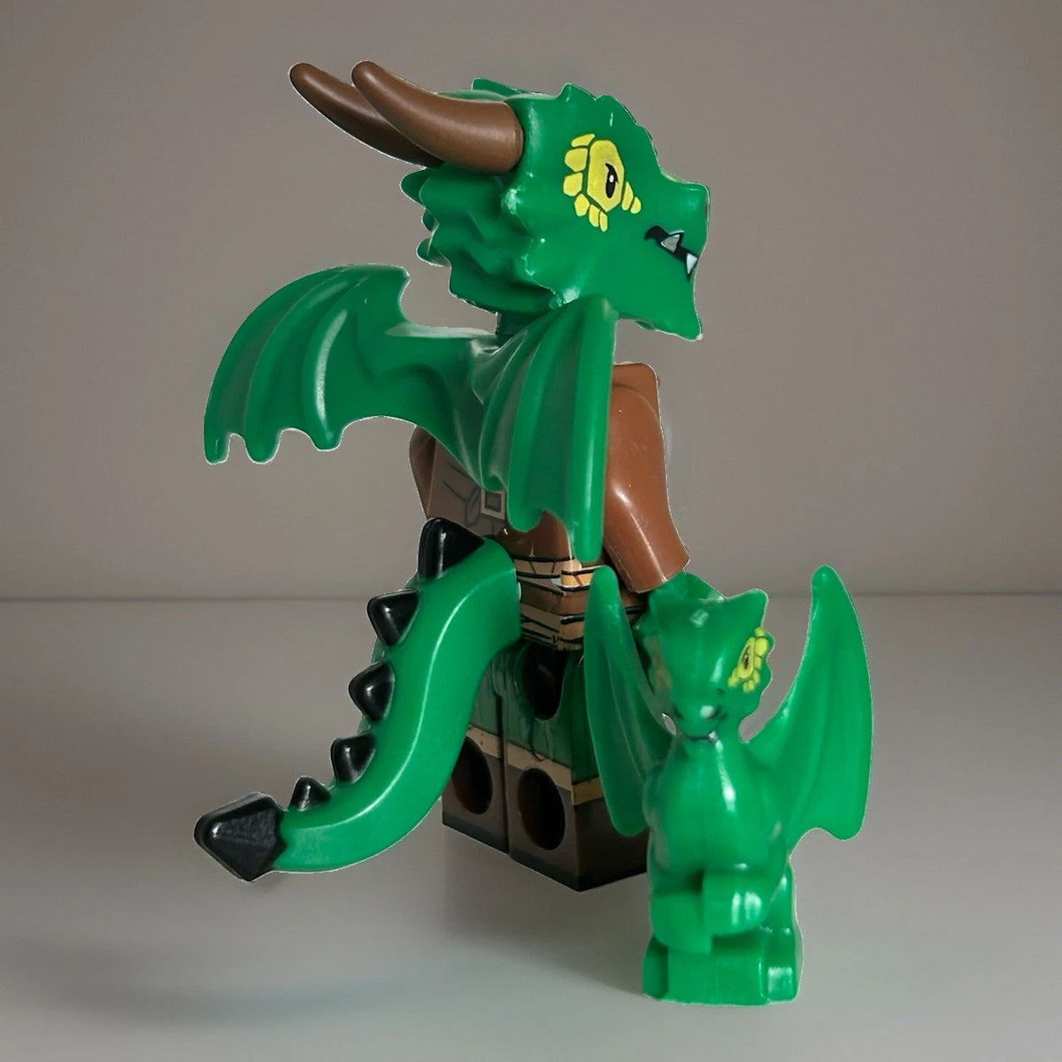 #1316 - Dungeons and Dragons (Green Dragon)