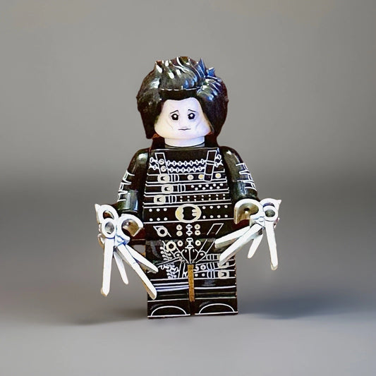 #0587 - Edward Scissorhands (Black Suit)